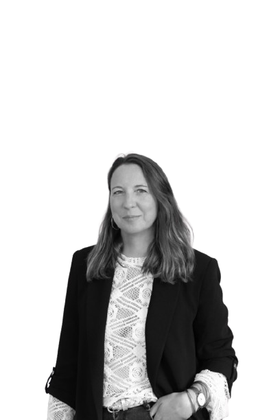 Lucie_Jadeau_nb-removebg-preview