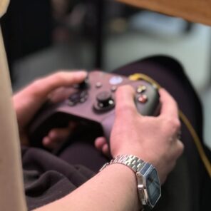 Manette de jeux - ECV Paris Game
